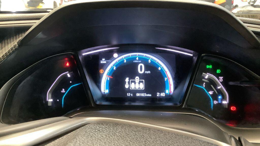Used Honda Civic 2018 for sale - 77549823: Photo 11