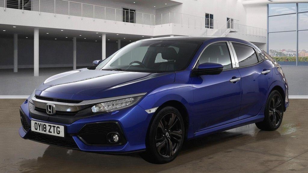 Used Honda Civic 2018 for sale - 77549823: Photo 2