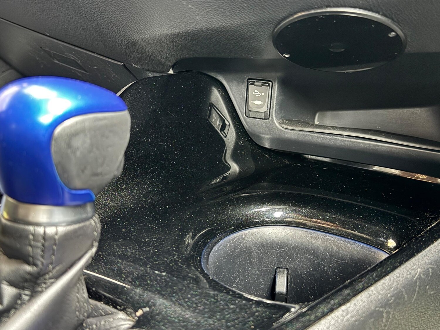 Used Toyota C-HR 2017 for sale - 76325999: Photo 31
