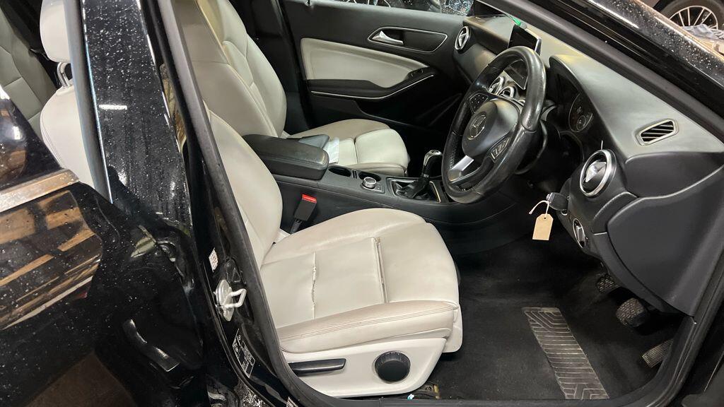 Used Mercedes-Benz A-Class for sale - 76728549: Photo 4