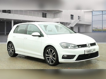 Used Volkswagen Golf 2016 for sale - 77175859: Photo