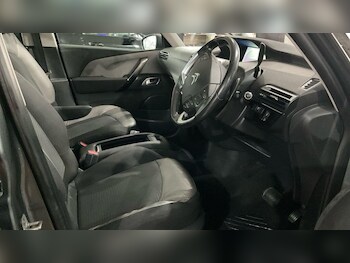 Used Citroen C4 Grand Picasso 2016 for sale - 77242507: Photo