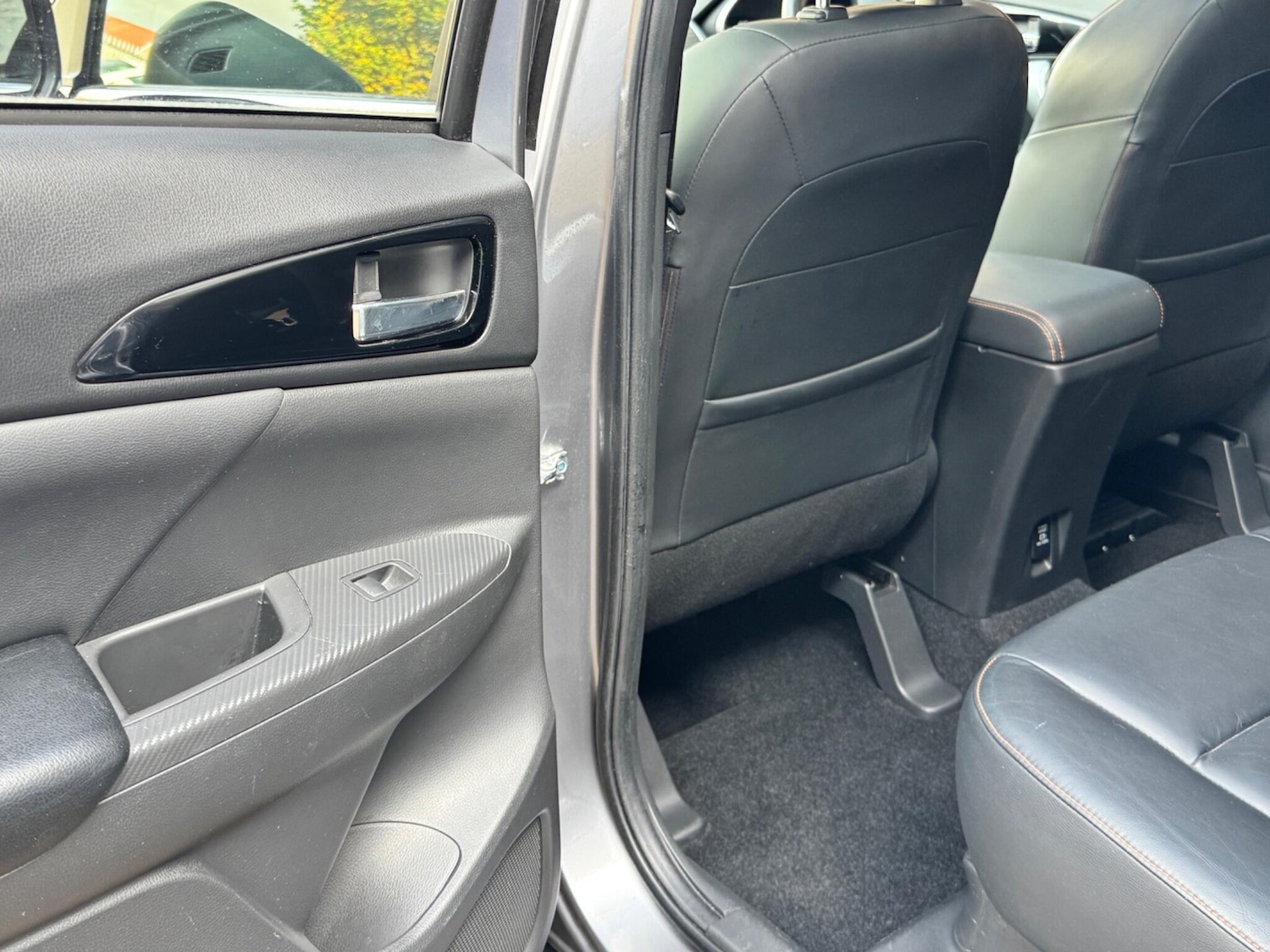 Used Mitsubishi Eclipse Cross 2018 for sale - 76326317: Photo 50