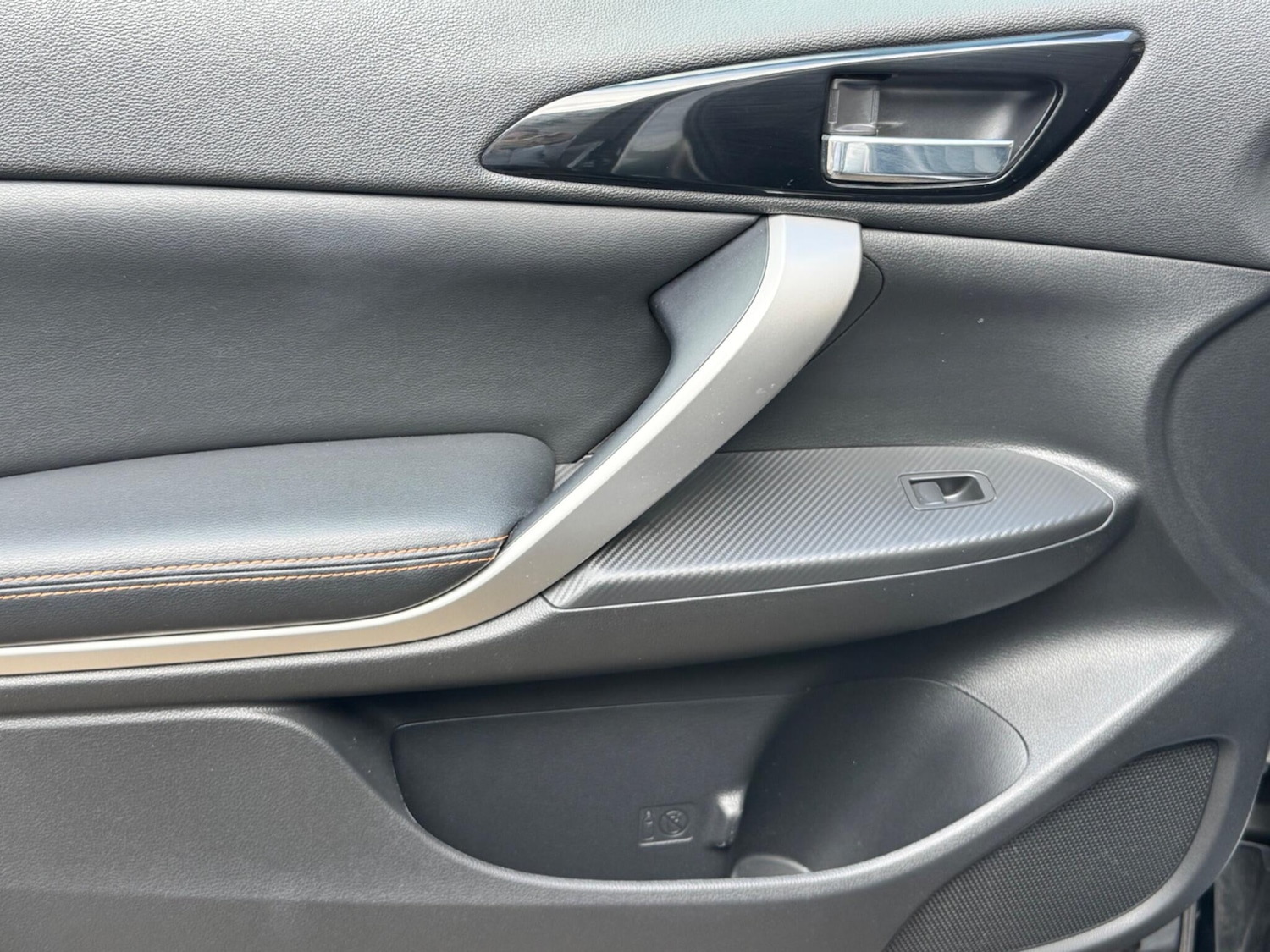 Used Mitsubishi Eclipse Cross 2018 for sale - 76326317: Photo 52