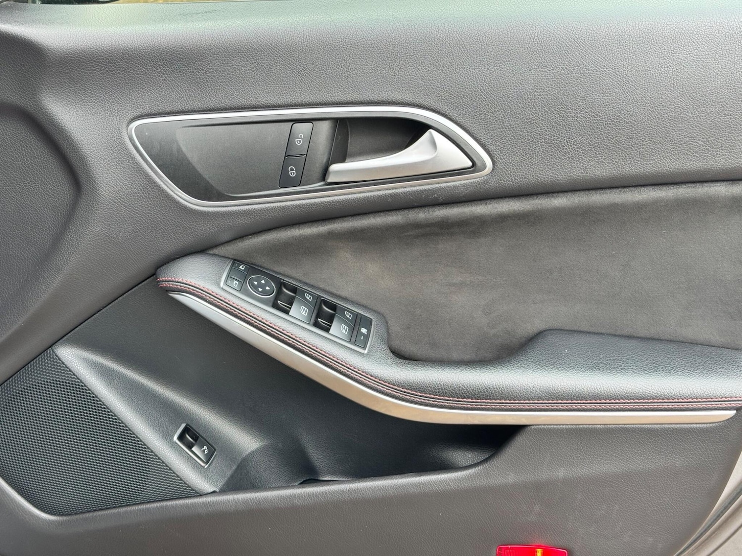 Used Mercedes-Benz CLA 2015 for sale - 77074853: Photo 32