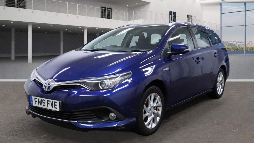 Used Toyota Auris 2016 for sale - 76326286: Photo 2