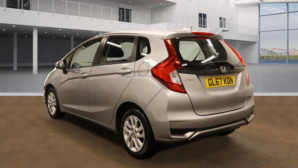 Used Honda Jazz 2017 for sale - 77016718: Photo 3