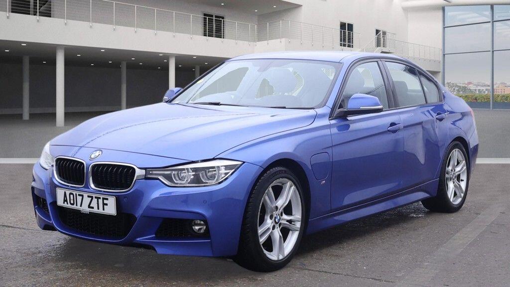 Used BMW 3 Series 2017 for sale - 77050205: Photo 2