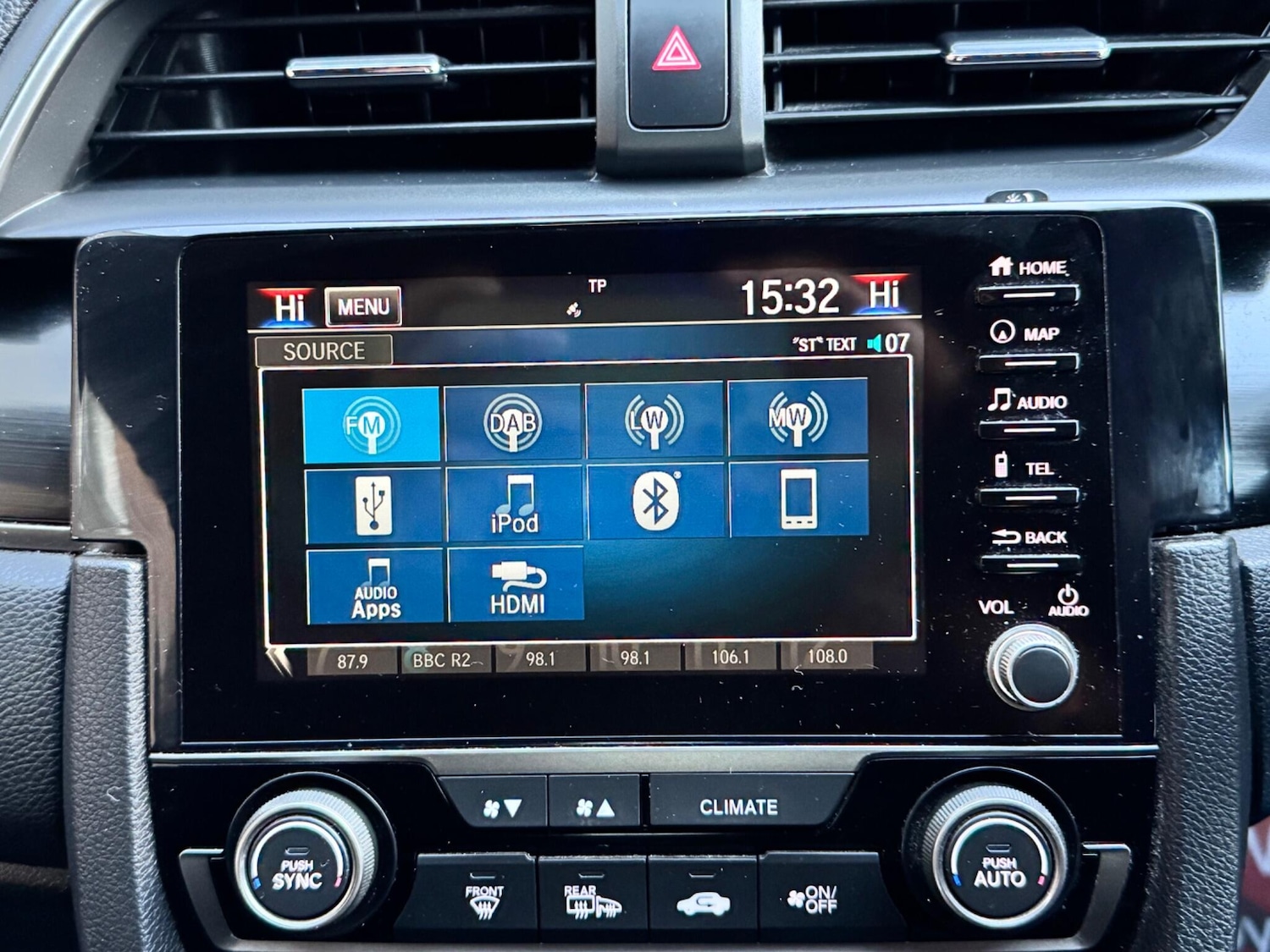 Used Honda Civic 2020 for sale - 76591983: Photo 29