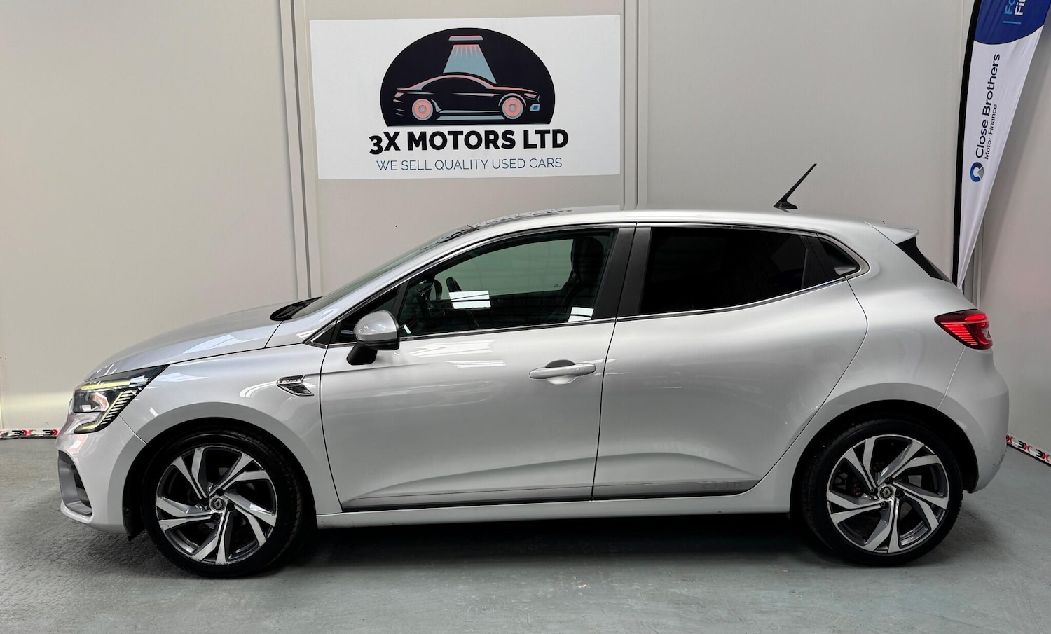 Used Renault Clio 2020 for sale - 76326307: Photo 16