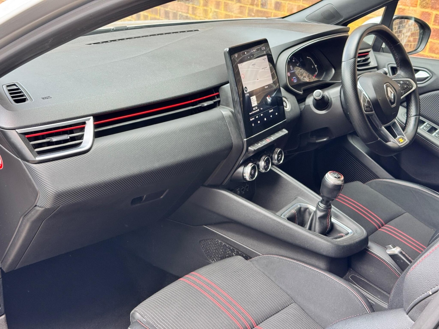 Used Renault Clio 2020 for sale - 76326307: Photo 24