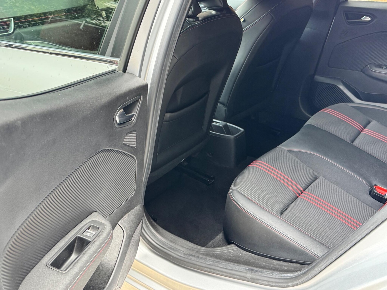 Used Renault Clio 2020 for sale - 76326307: Photo 40