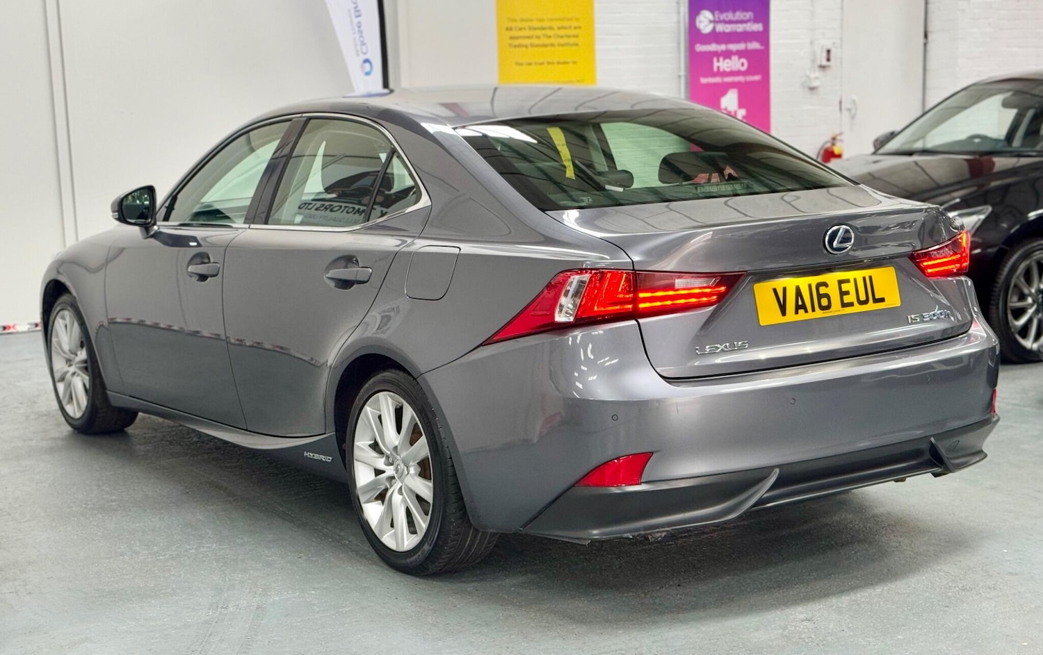 Used Lexus IS 2016 for sale - 76327260: Photo 12