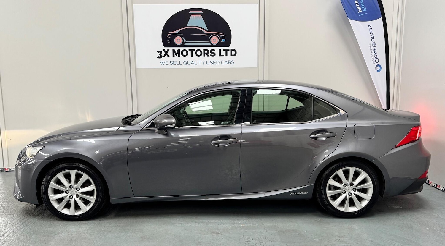 Used Lexus IS 2016 for sale - 76327260: Photo 16