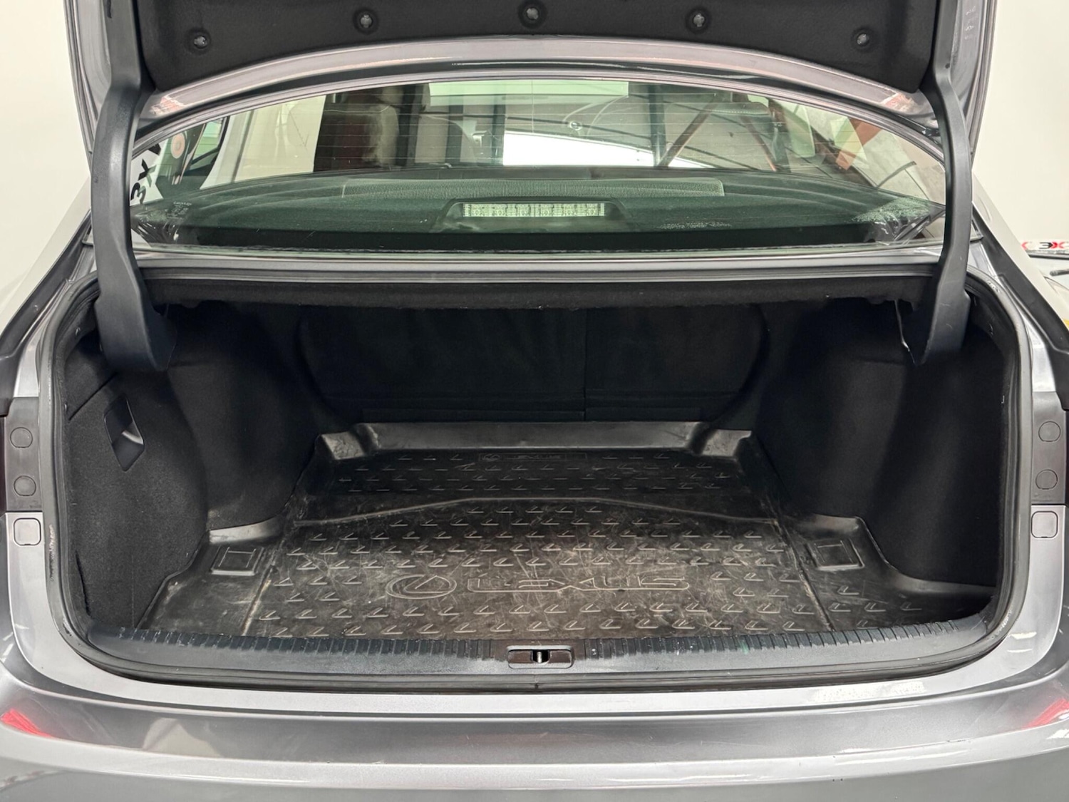 Used Lexus IS 2016 for sale - 76327260: Photo 21