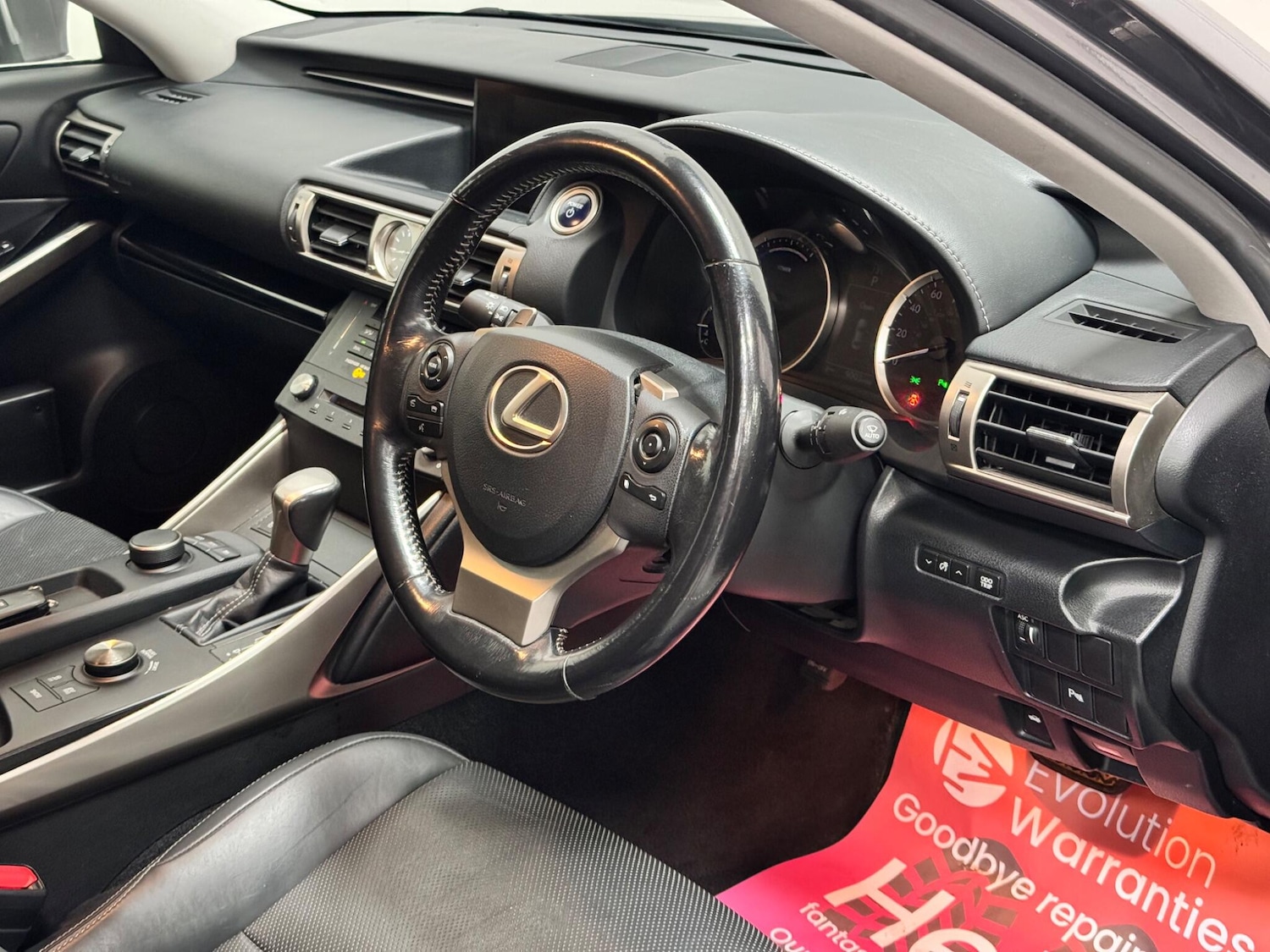 Used Lexus IS 2016 for sale - 76327260: Photo 23