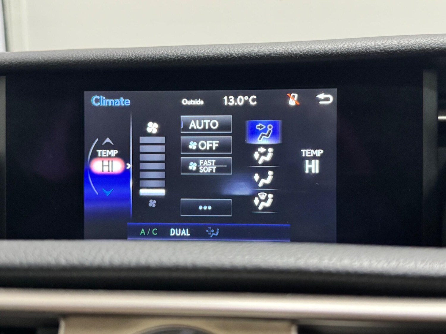 Used Lexus IS 2016 for sale - 76327260: Photo 32