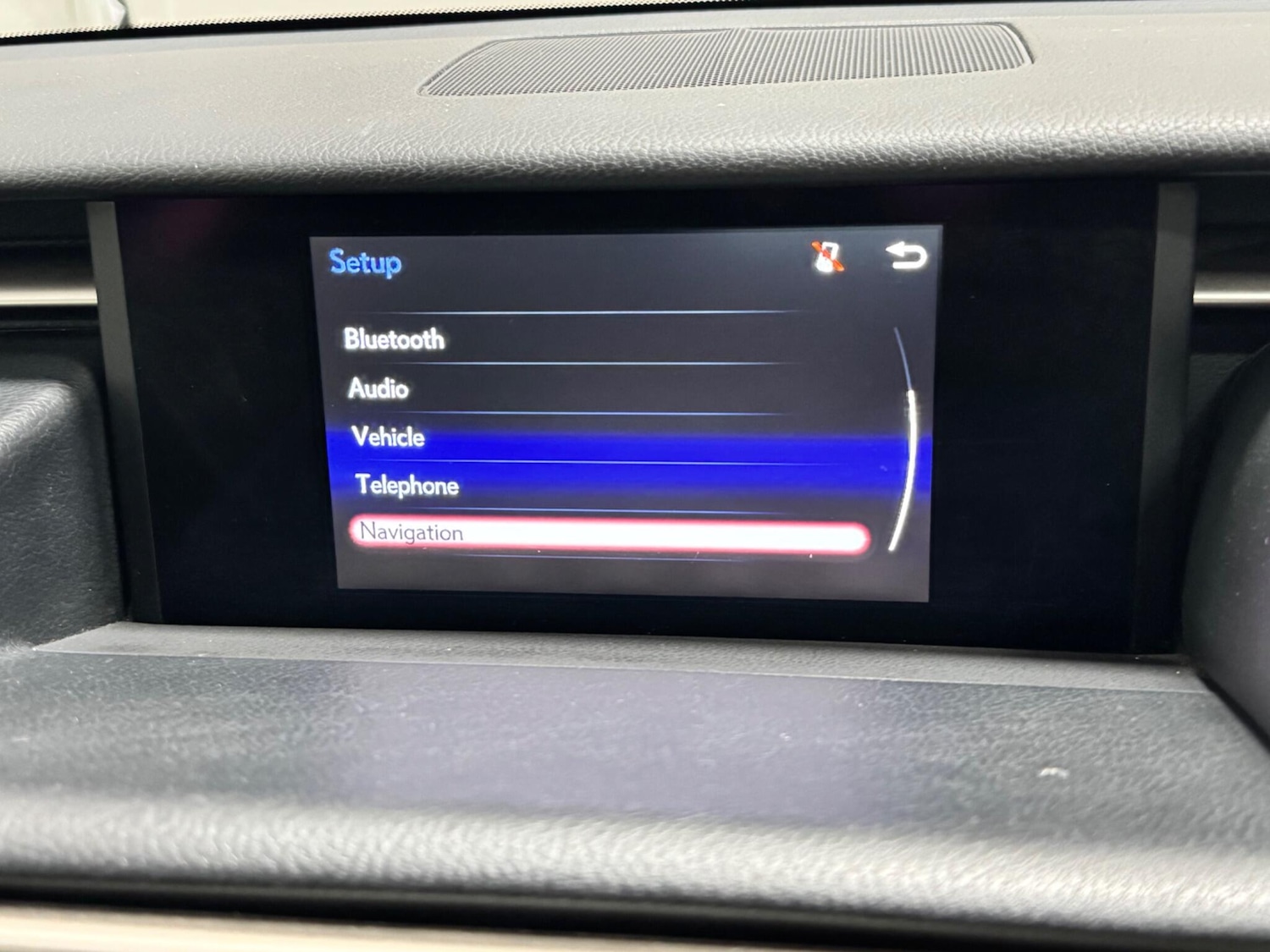 Used Lexus IS 2016 for sale - 76327260: Photo 33