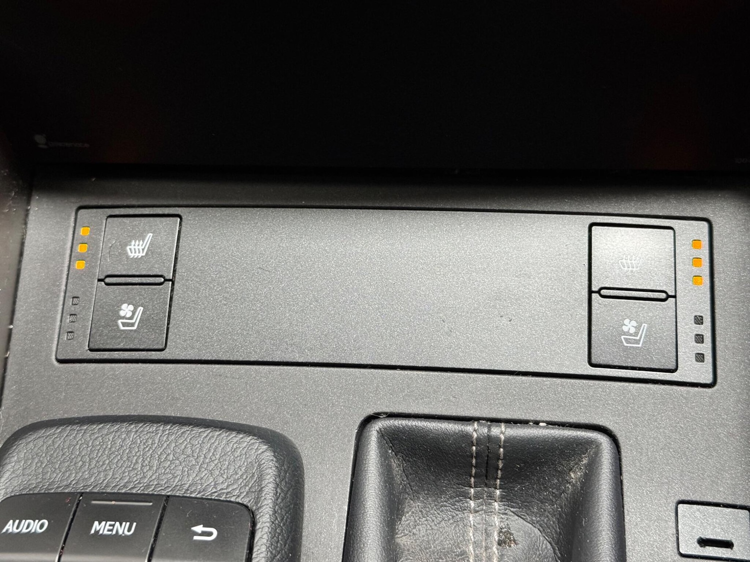 Used Lexus IS 2016 for sale - 76327260: Photo 36