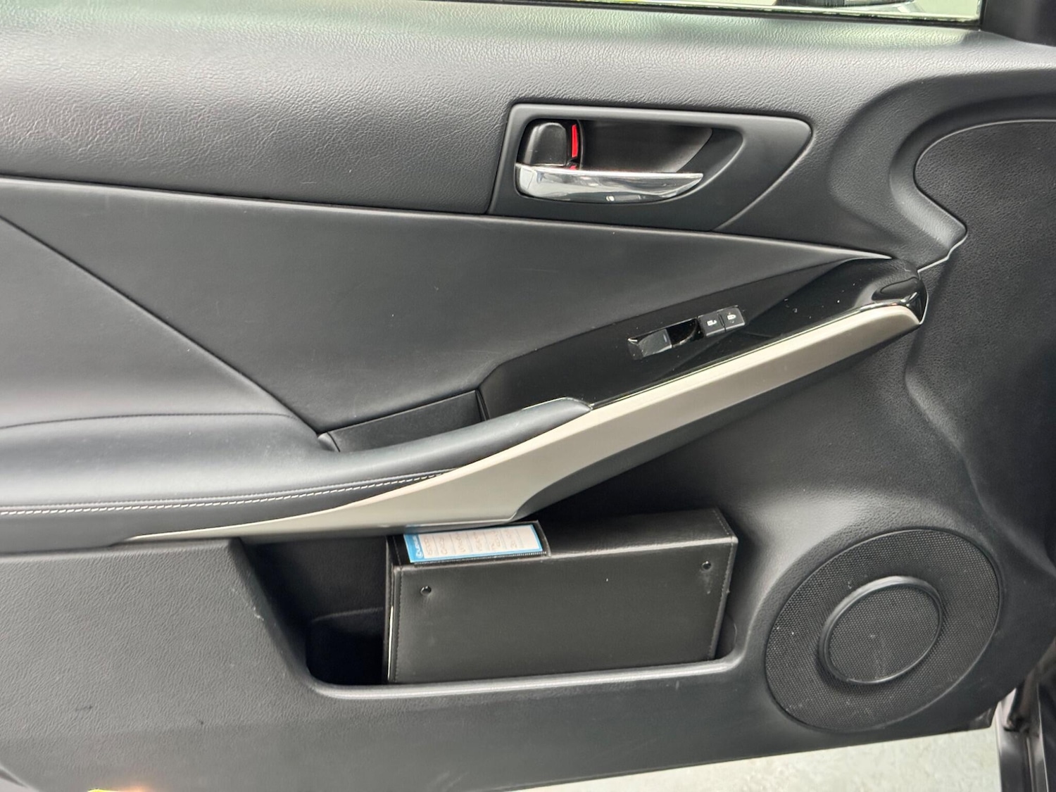 Used Lexus IS 2016 for sale - 76327260: Photo 43