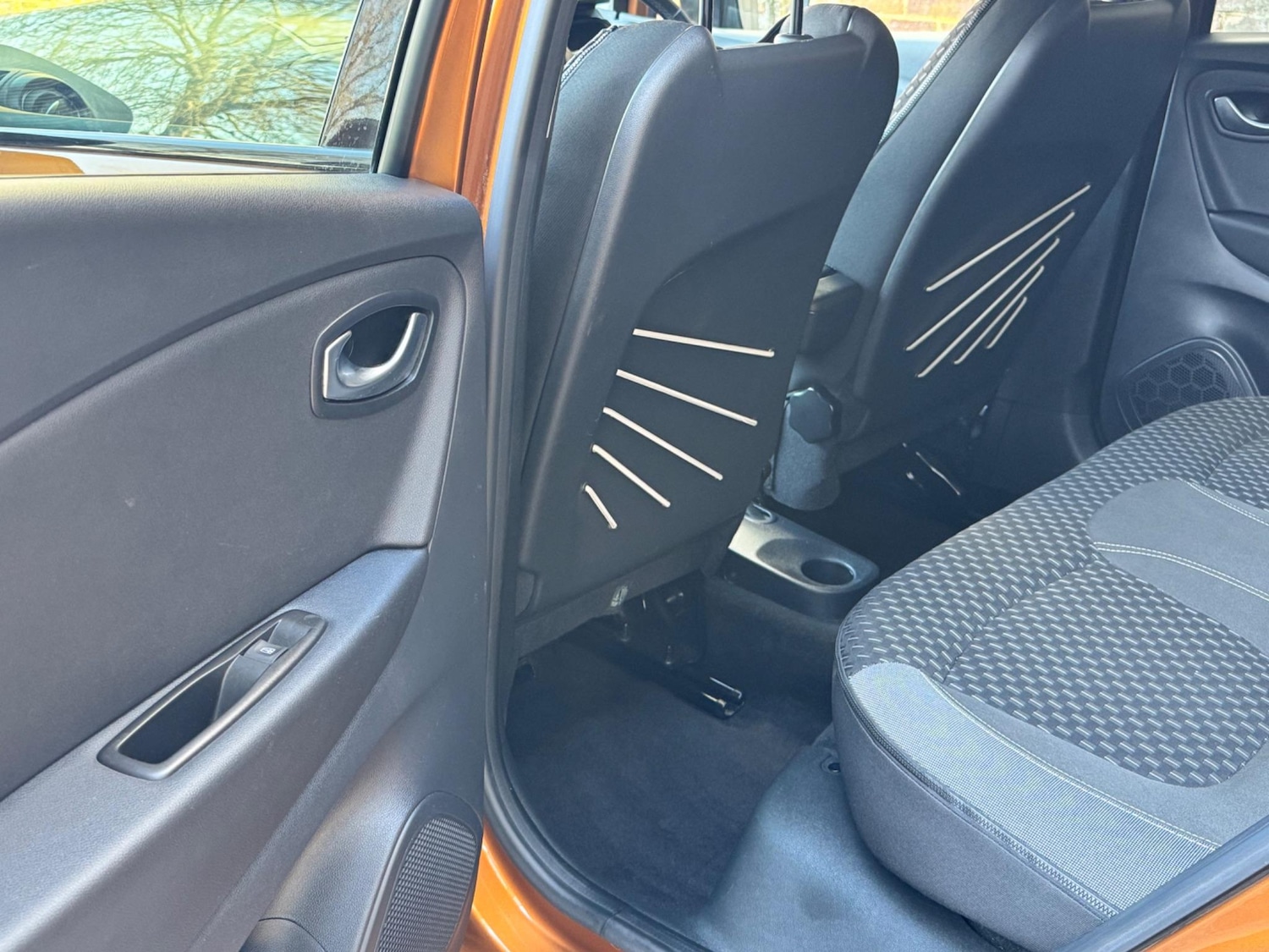 Used Renault Captur 2017 for sale - 76326471: Photo 34
