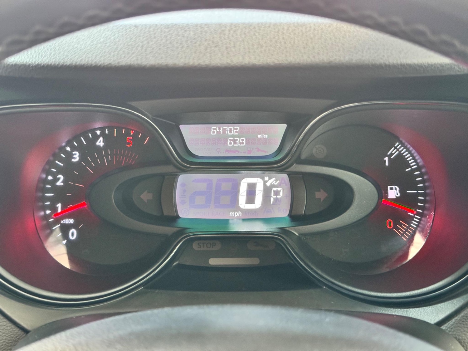 Used Renault Captur 2017 for sale - 76326471: Photo 40