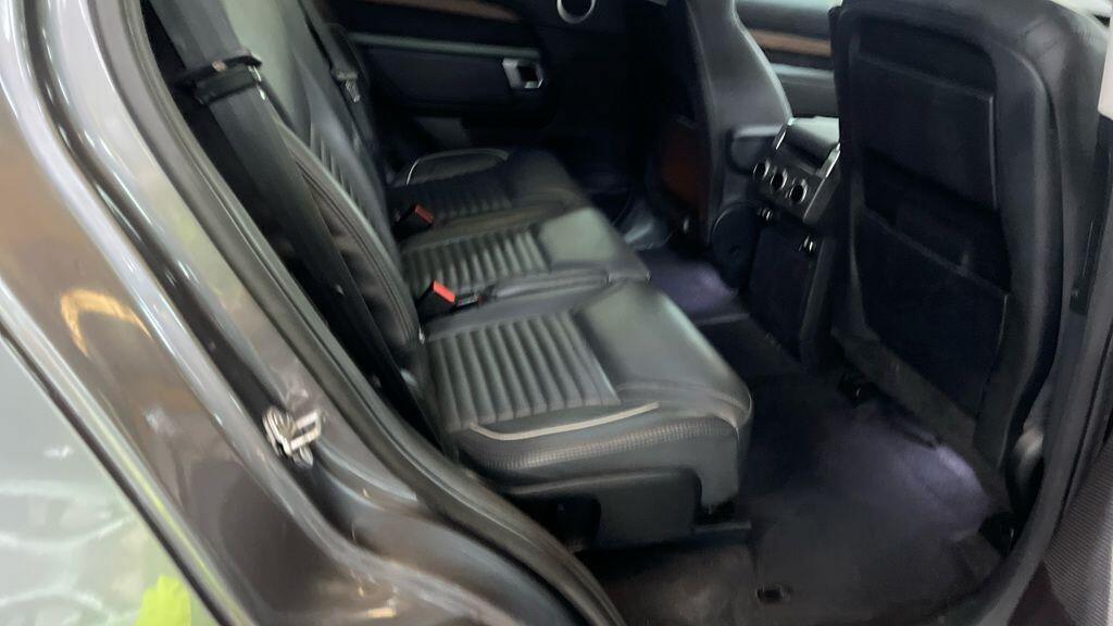 Used Land Rover Discovery 2017 for sale - 76377517: Photo 10
