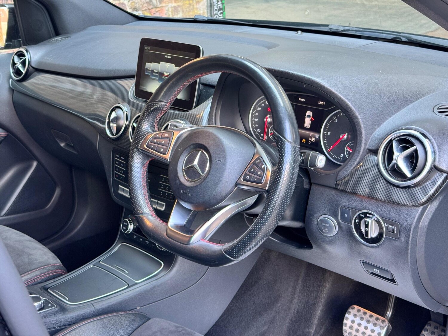 Used Mercedes-Benz B Class 2017 for sale - 76327162: Photo 25