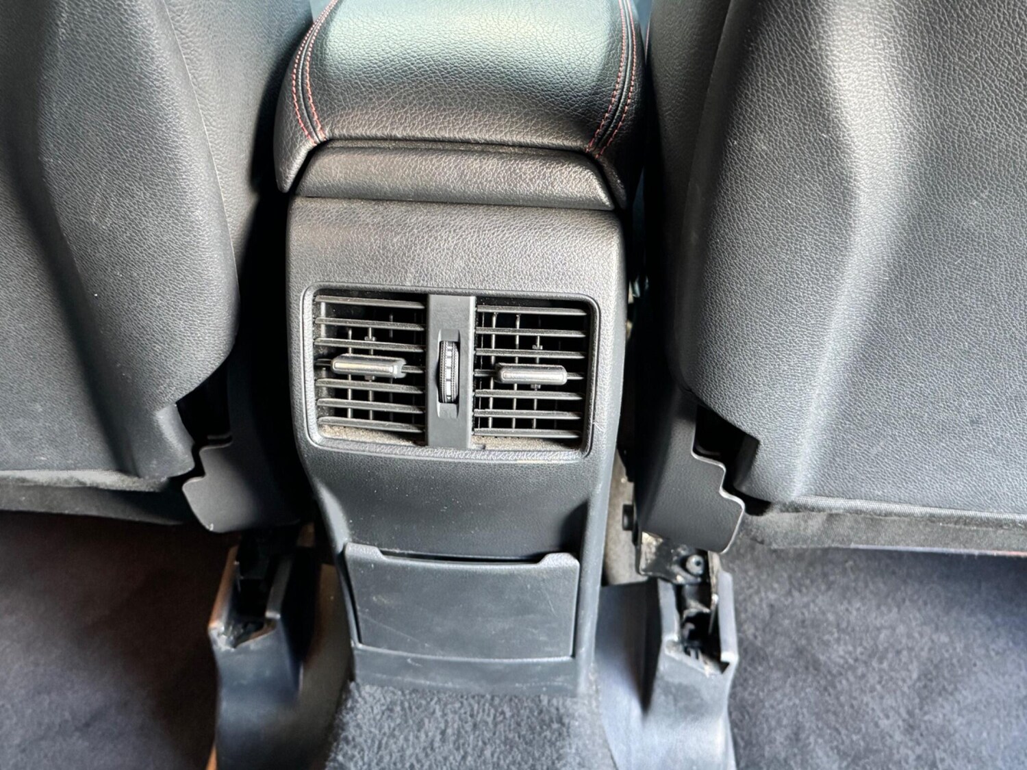 Used Mercedes-Benz B Class 2017 for sale - 76327162: Photo 40