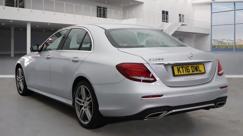 Used Mercedes-Benz E Class 2016 for sale - 76337669: Photo 5