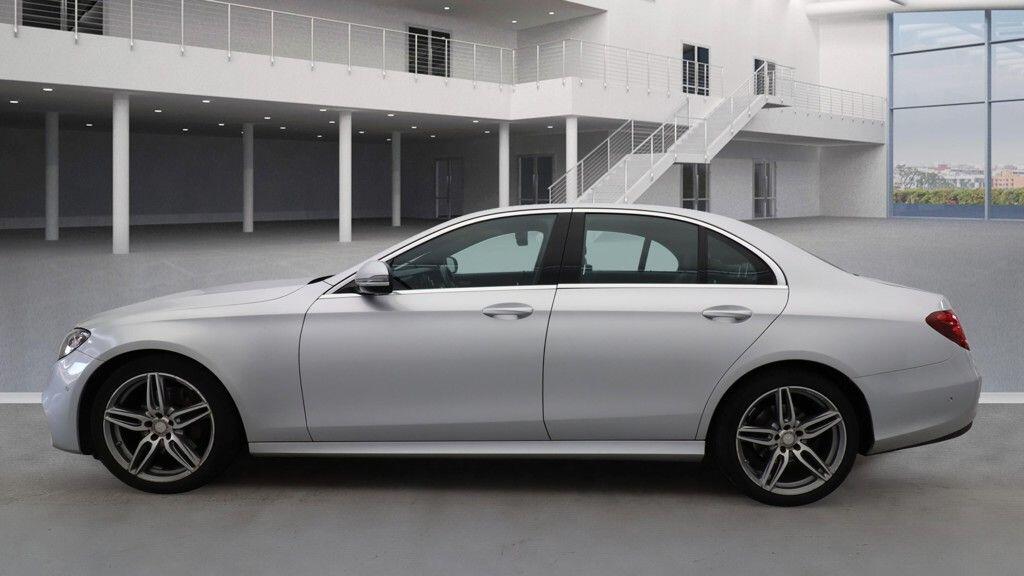 Used Mercedes-Benz E Class 2016 for sale - 76337669: Photo 8