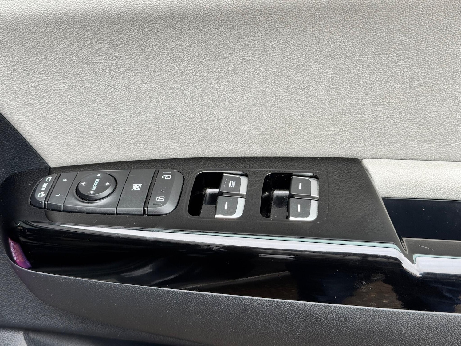 Used Kia Sportage 2017 for sale - 76327169: Photo 41