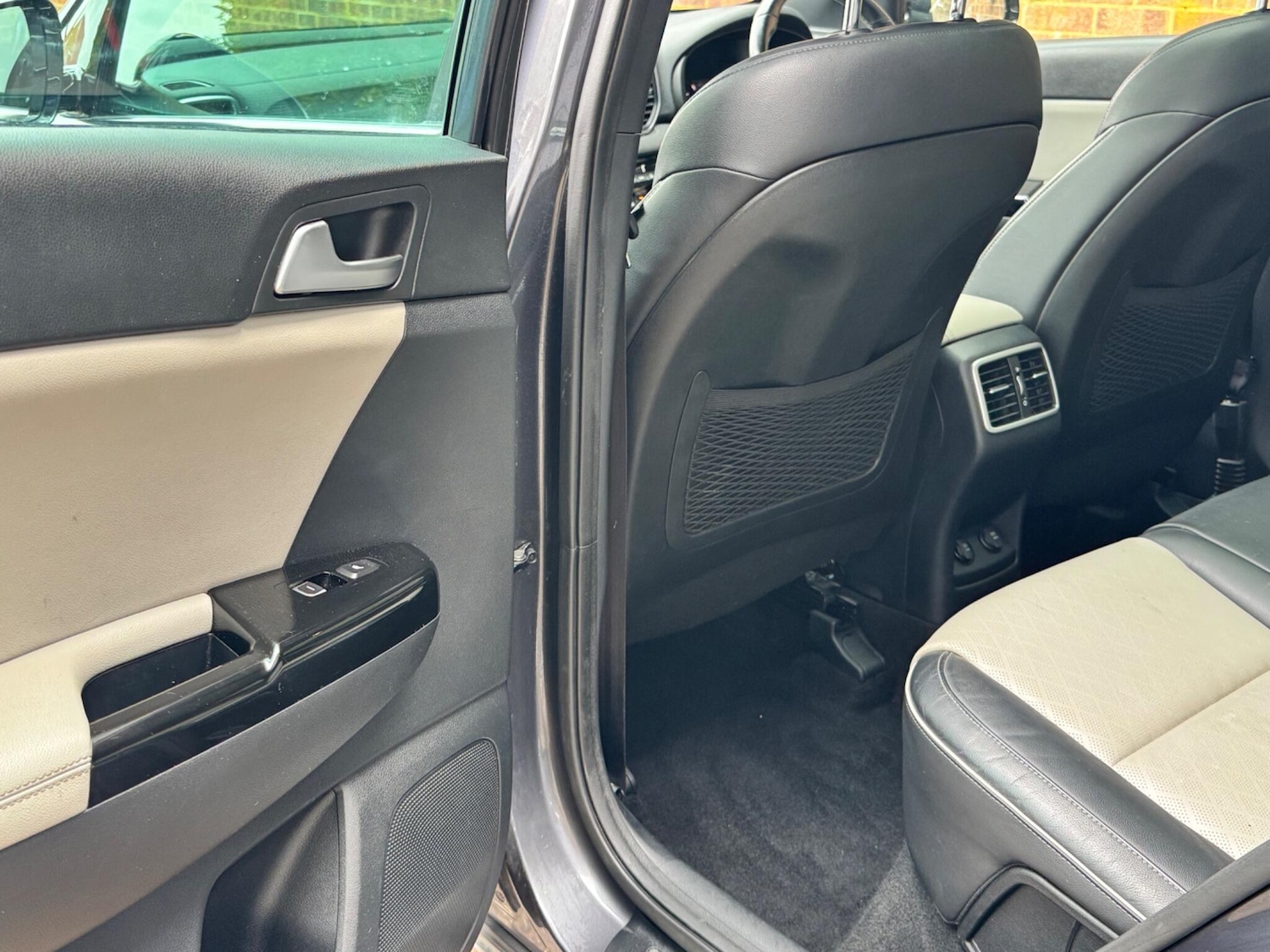 Used Kia Sportage 2017 for sale - 76327169: Photo 50