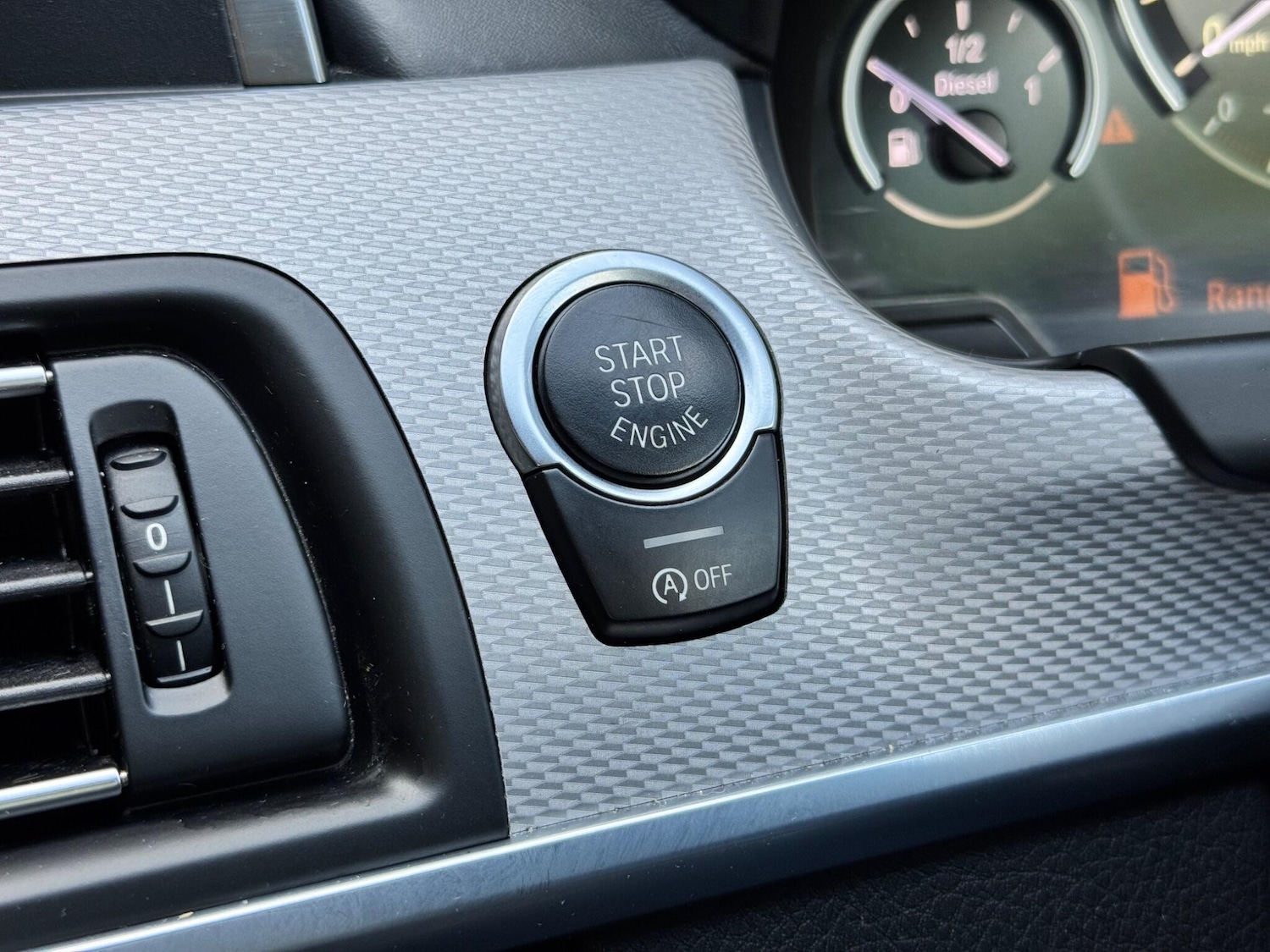 Used BMW 6 Series 2014 for sale - 76325936: Photo 35