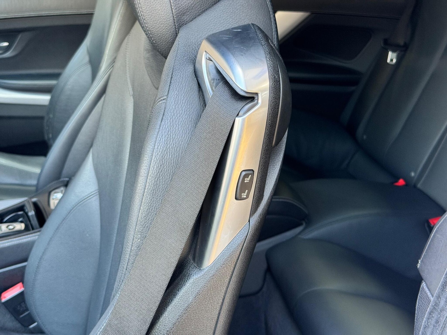 Used BMW 6 Series 2014 for sale - 76325936: Photo 42
