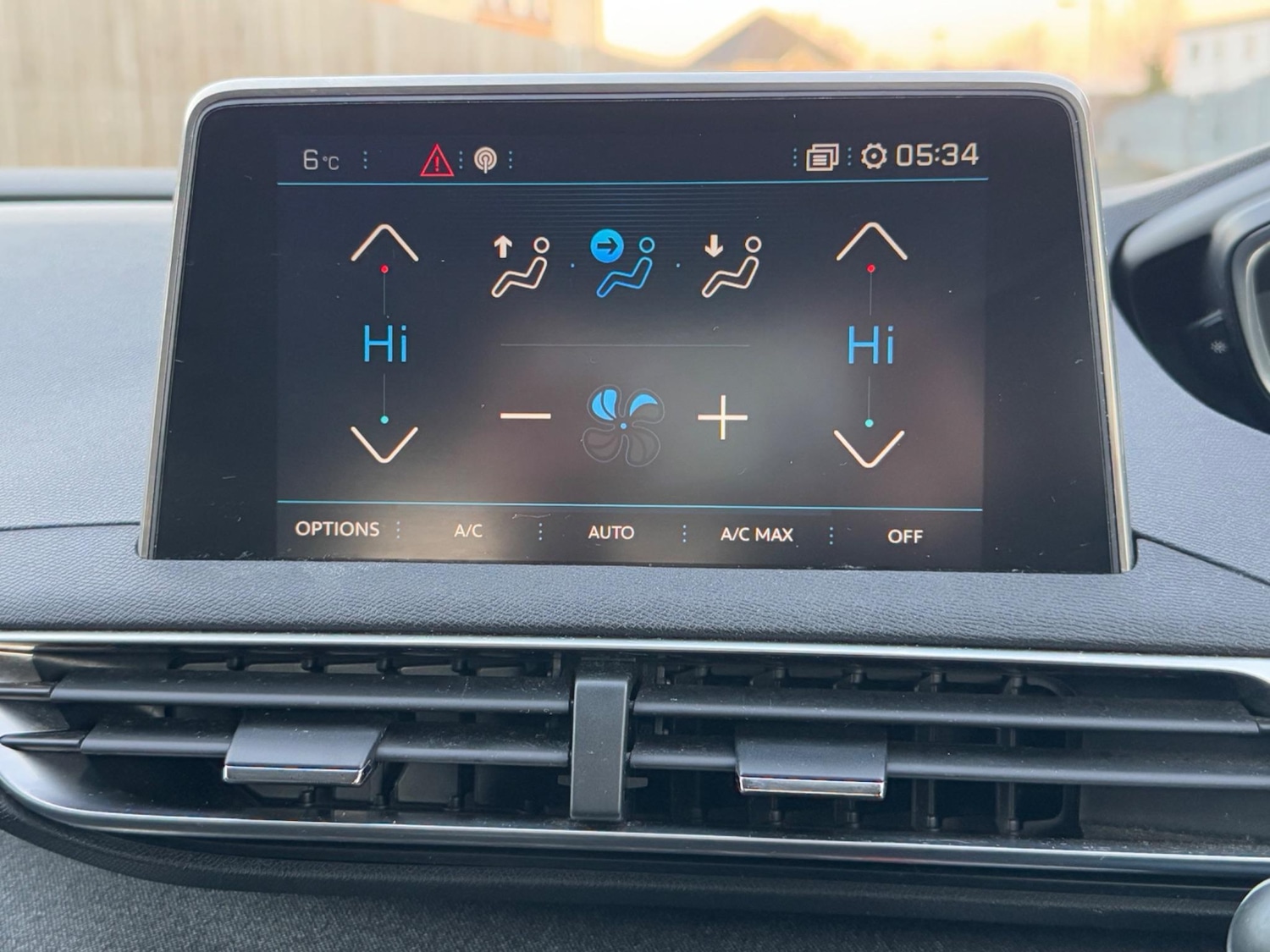 Used Peugeot 3008 2017 for sale - 76326158: Photo 37