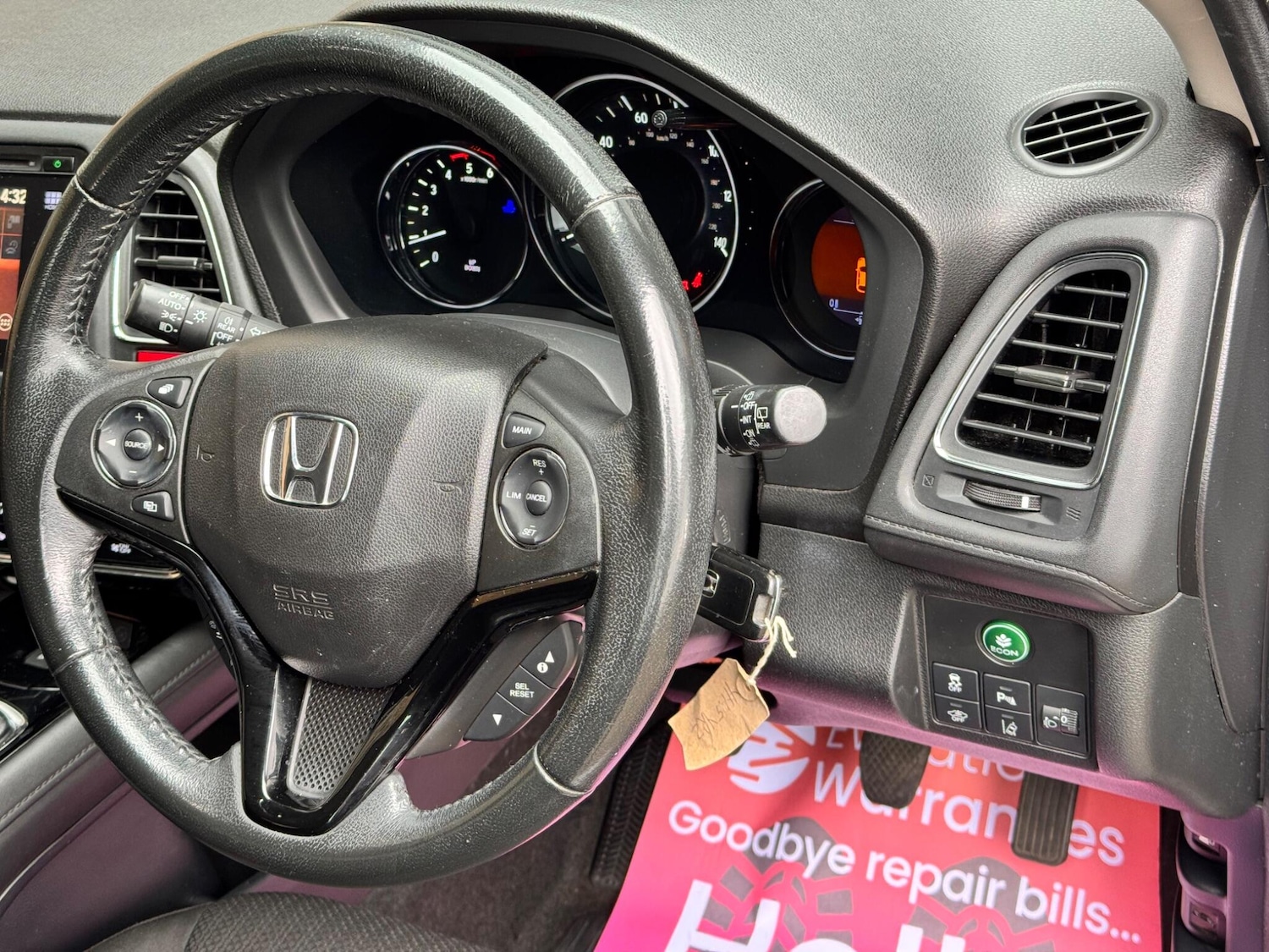 Used Honda HR-V 2015 for sale - 76326123: Photo 24