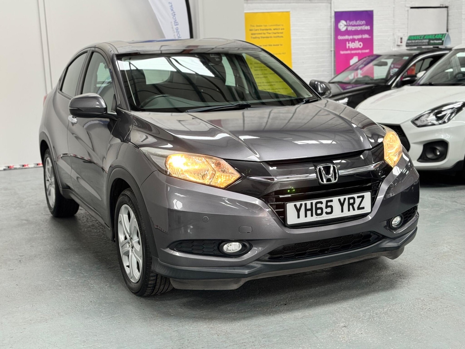 Used Honda HR-V 2015 for sale - 76326123: Photo 4