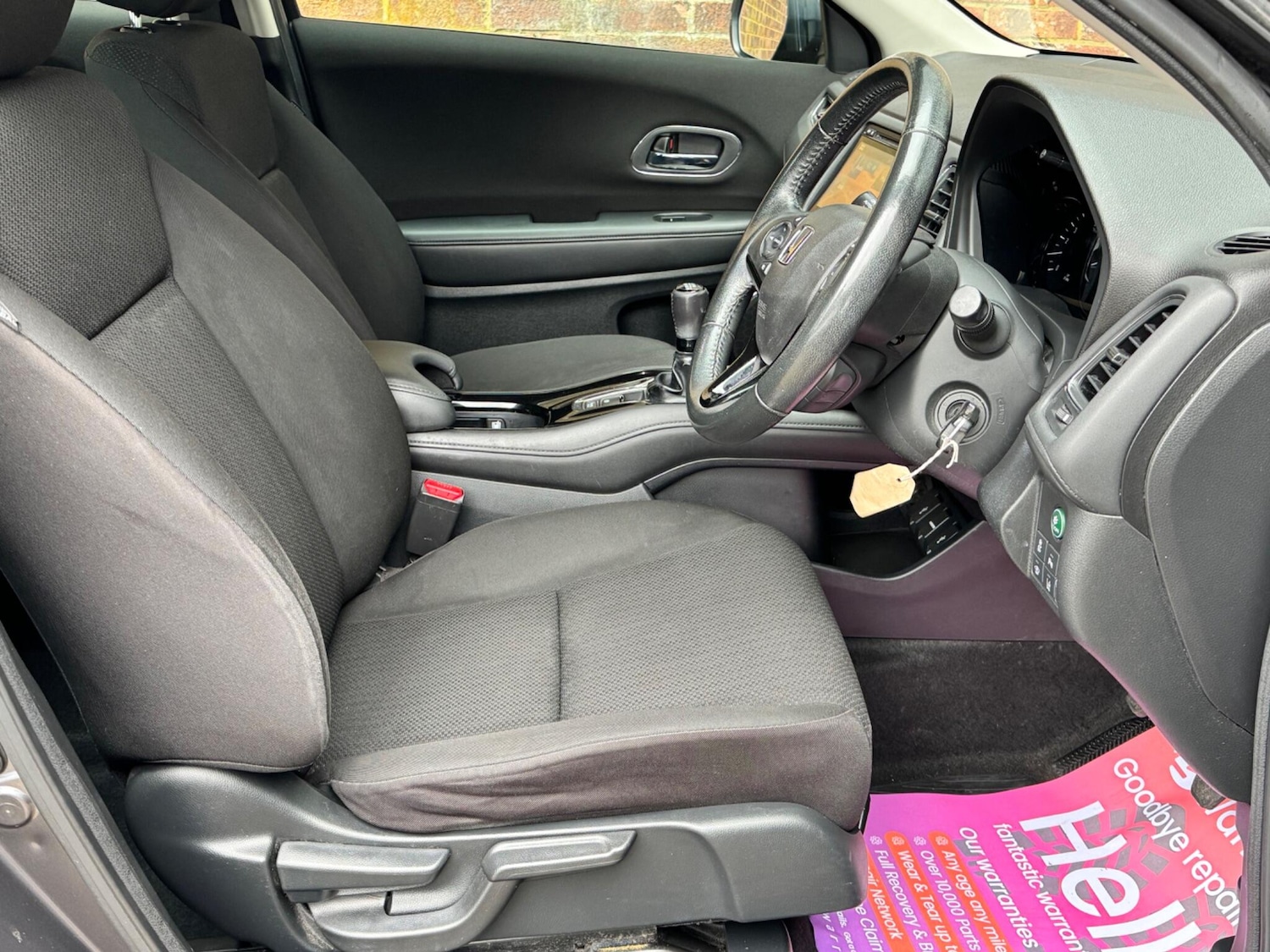 Used Honda HR-V 2015 for sale - 76326123: Photo 6