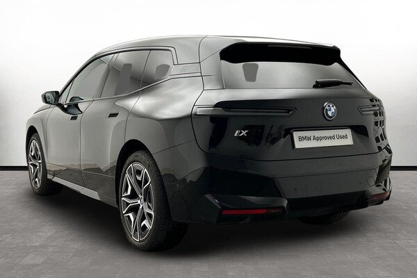 Used BMW iX 2021 for sale - 75647387: Photo 2