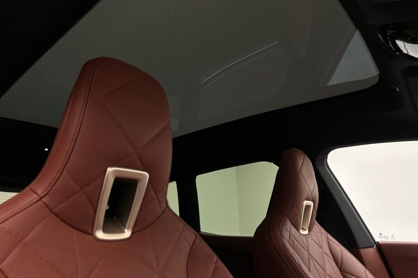 Used BMW iX 2021 for sale - 75647387: Photo 31