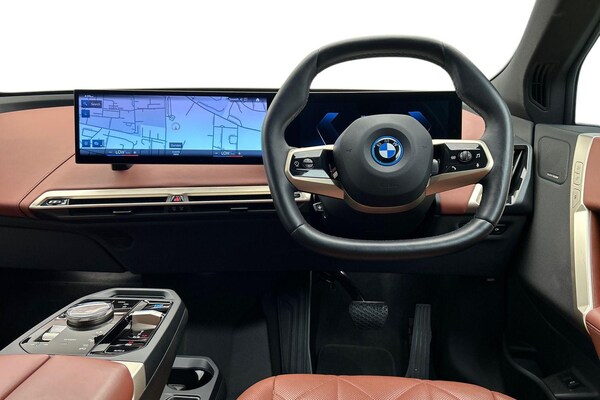 Used BMW iX 2021 for sale - 75647387: Photo 6