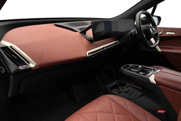 Used BMW iX 2021 for sale - 75647387: Photo 8