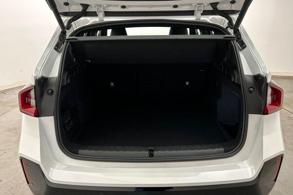 Used BMW iX1 2023 for sale - 75646042: Photo 14