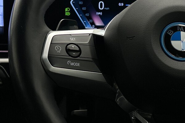 Used BMW iX1 2023 for sale - 75646042: Photo 18