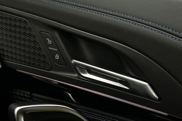 Used BMW iX1 2023 for sale - 75646042: Photo 24