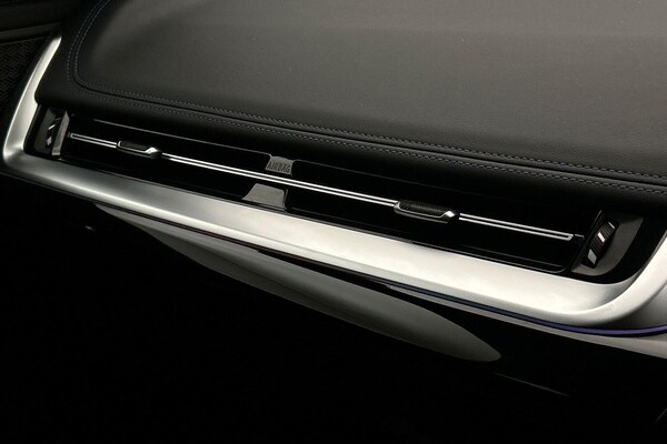 Used BMW iX1 2023 for sale - 75646042: Photo 26