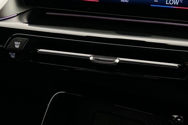 Used BMW iX1 2023 for sale - 75646042: Photo 29