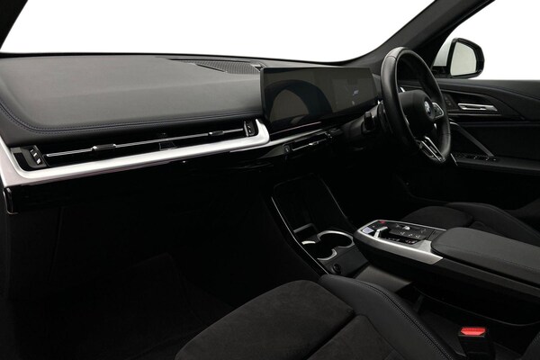 Used BMW iX1 2023 for sale - 75646042: Photo 8