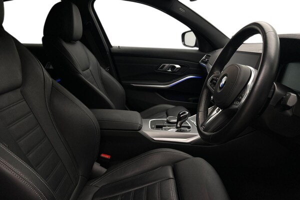 Used BMW 3 Series 2021 for sale - 75532372: Photo 12